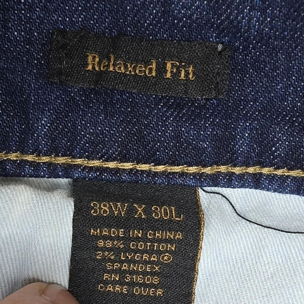 Jos.A.Bank Reserve Relaxed Fit Midwash Denim Straight Leg Men's Jeans 38x26